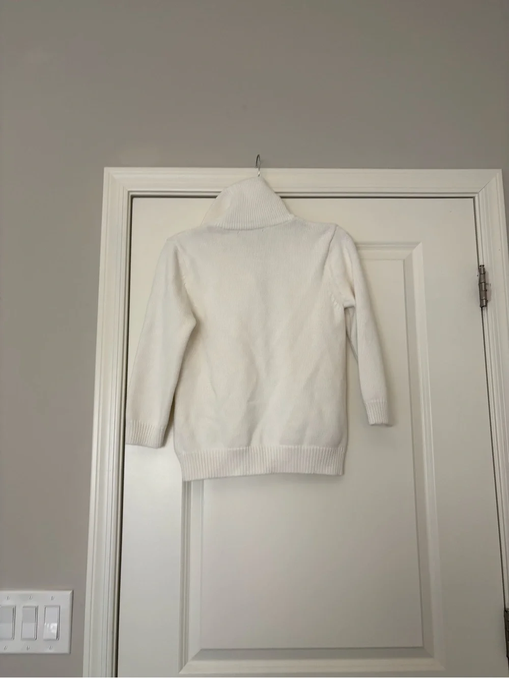 Lauren Ralph Lauren Women’s White/ Cream Button-Up Knit Sweater